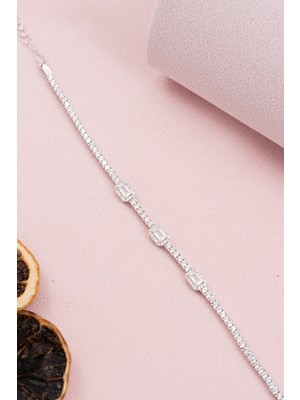 925 Ayar Gümüş Rodyumlu Zirkon Taşlı Su Yolu Minimalist Baget Bileklik