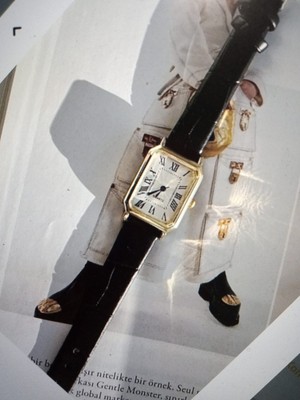 Trendy Retro Vintage Kadın Kol Saati- Gold Kasa- Oval Model- Siyah Kroko Desenli Kordon TT0054