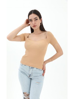 Isawella Prenses Yaka Kısa Kollu Triko  Kazak - Camel