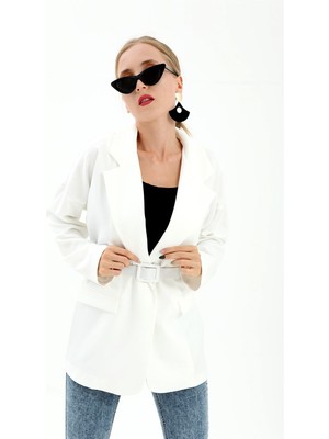 Isawella Düşük Omuz Kemerli Atlas Kumaş Blazer Ceket - Ekru