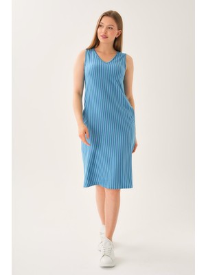 Çizgili V Yaka Kalın Askılı Elbise