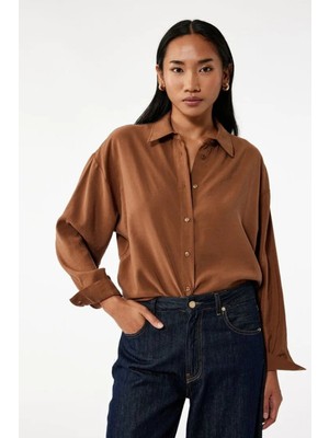 Koton Modal Kumaş Düğmeli Uzun Kollu Oversize Gömlek 6WAK60104PW