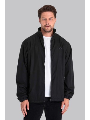 Slazenger 6015 Urban Shield Erkek Yağmurluk - Ultra Hafif, Şık Tasarım, Katlanabilir, Fermuarlı
