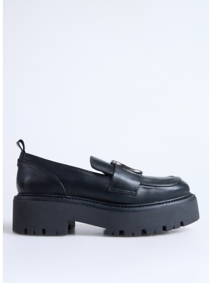 Valentino Siyah Kadın Loafer 91D2565VIT550