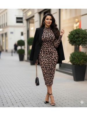 Arben Boutique Kadın Uzun Kollu Balıkçı Yaka Leopar Desenli Midi Boy Elbise