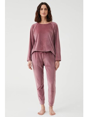 Catherine's Yumuşak Dokulu Uzun Kol Kadın Kadife Pijama Takım 2607