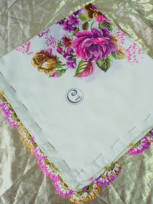 Cenk ve Reyhan El Emeği Iğne Oyası Yazma , Fular ,yemeni, Mevlit Örtüsü ,hediyelik 4 Kenarı Oyalı