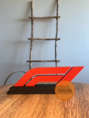 Turuncuhane Formula 1 Logo F1 Hediyelik Plastik Ofis ve Ev Aksesuarı 17 cm