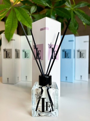 LUXE FLORAL White Flowers Çubuklu Oda Kokusu 100