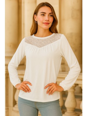 Meghan L.A Önü Dantel Detaylı Yumuşak Esnek Kumaş Bluz