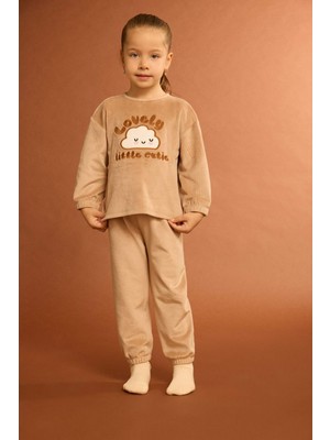 DeFacto Pijama Takımı Bulut Baskılı Uzun Kollu Welsoft Pelüş Üst Uzun Alt Kız Bebek G1527A525WN