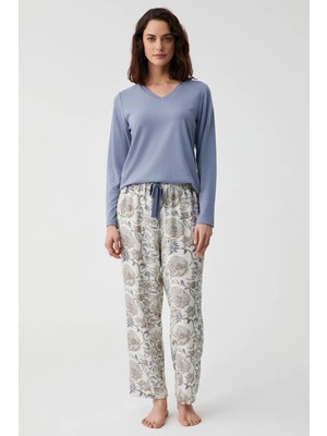 Catherine's Yumuşak Dokulu V Yaka Uzun Kol Kadın Pijama Takım 2800
