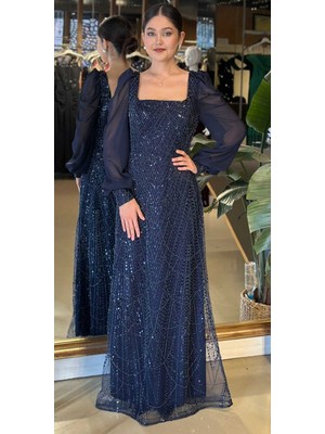 Abiyeniall Lacivert Kare Yaka Uzun Kollu Düz Kesim  Pullu Boncuklu Uzun Abiye Elbise 11135-02