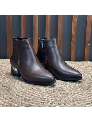 Mey Ayakkabı Yuvarlak Topuk Düz Kahverengi Bot M4538