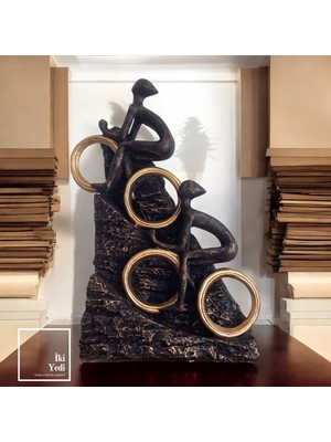 İki Yedi Konsept Santhi 77-2 Dağa Tırmanan Bisikletçiler Anlamlı Dekor Insan Figürleri Objeler Ev Dekorasyonu Ofis