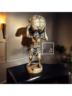 İki Yedi Konsept Atlas Dünyayı Taşıyan Adam 40 cm Mitolojik Dekoratif Obje Ev Dekorasyonu Ofis Hediyesi Hediyelikler