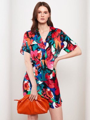 Lc Waikiki Yeni Sezon Gömlek Yaka Desenli Kısa Kollu Saten Elbise