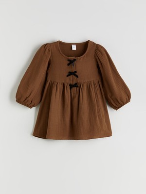 Lc Waikiki Yeni Sezon Bisiklet Yaka Fiyonk Detaylı Kız Çocuk Elbise