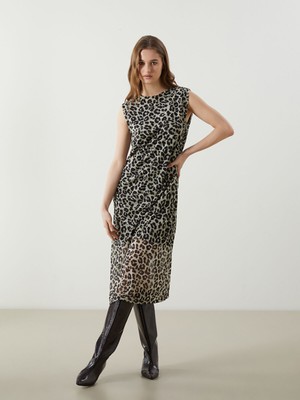 Lc Waikiki Yeni Sezon Bisiklet Yaka Leopar Desenli Elbise