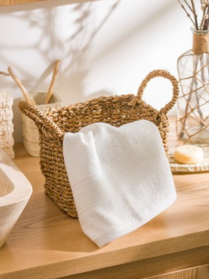 Lc Waikiki Yeni Sezon Nakışlı Pamuklu Yüz Havlusu 50X80 cm