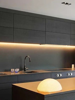 Mutfak Dolabı Tezgah Üstü Için 5 Metre Gün Işığı Şerit LED Işık Adaptörlü Aç-Kapa Anahtarlı