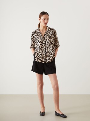 Lc Waikiki Yeni Sezon Loose Fit Keten Karışımlı Kadın Şort