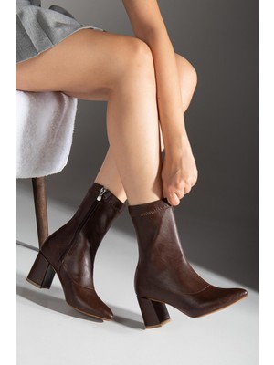 Alpelli Kadın Kahverengi Sivri Burun Fermuarlı Esnek Kalın Topuklu Bilekte Streç Bot Bootie