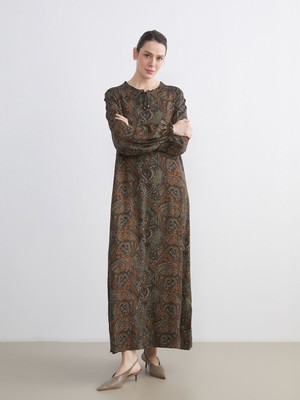 Lc Waikiki Yeni Sezon Bağlamalı Yaka Desenli Büzgülü Elbise