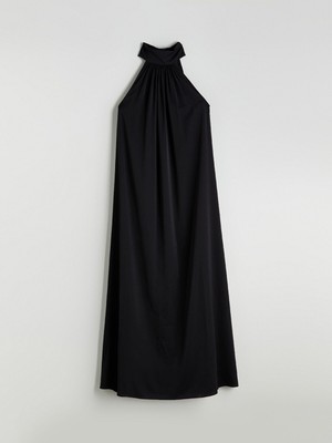 Lc Waikiki Yeni Sezon Halter Yaka Saten Elbise