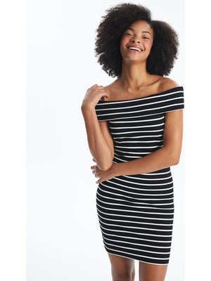 Lc Waikiki Yeni Sezon Kayık Yaka Çizgili Kısa Kollu Kadın Bodycon Elbise