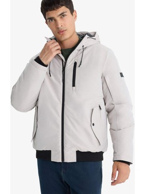 DeFacto Su İtici Regular Fit Kapüşonlu İç Cepli Fermuarlı Cepli Mont C6484AX25AU