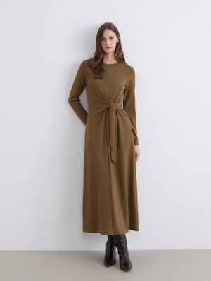 Lc Waikiki Yeni Sezon Bisiklet Yaka Belden Oturtmalı Elbise