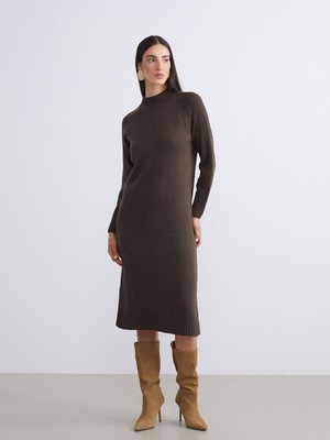 Lc Waikiki Yeni Sezon Yarım Balıkçı Yaka Yırtmaçlı Triko Elbise