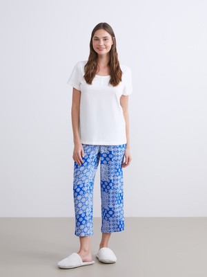 Lc Waikiki Yeni Sezon Bisiklet Yaka Desenli Kadın Kaprili Pijama Takımı