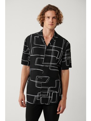 AVVA Erkek Siyah %100 Viskon Apaj Yaka Baskılı Viskon Kısa Kollu Oversize Fit Gömlek A41Y2149