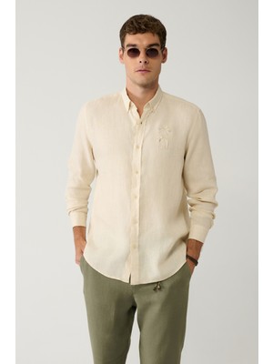 AVVA Erkek Bej Düğmeli Yaka %100 Keten Nakışlı Comfort Fit Gömlek A41Y2232