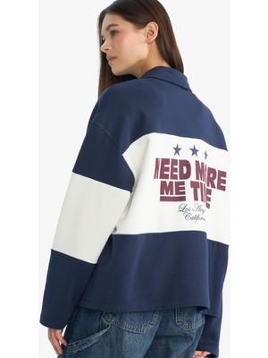 DeFacto Regular Fit Polo Yaka Sırt Baskılı Sweatshirt G3885AX25WN