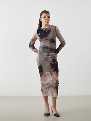 Lc Waikiki Yeni Sezon Bisiklet Yaka Batik Desenli Kadın Bodycon Elbise