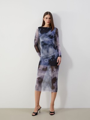 Lc Waikiki Yeni Sezon Bisiklet Yaka Batik Desenli Kadın Bodycon Elbise