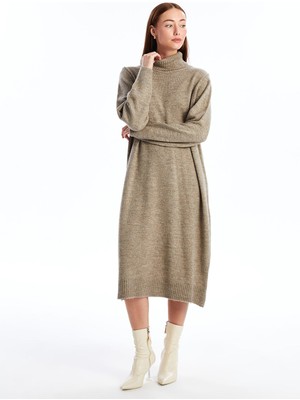 Lc Waikiki Yeni Sezon Balıkçı Yaka Düz Uzun Kollu Oversize Kadın Triko Elbise