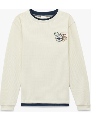 Koton Pamuklu Bisiklet Yaka Işleme Detaylı Uzun Kollu Tişört