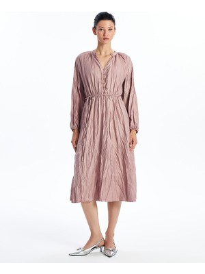 Lc Waikiki Yeni Sezon Kaçık Yaka Düz Uzun Kollu Saten Elbise