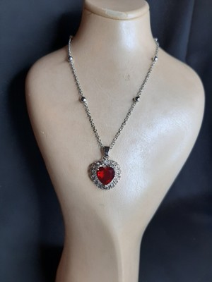 Mryart Gümüş Renk Bordo Taş Kalp Model Top Zincir Çelik Kolye
