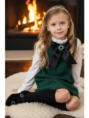 Parla Kids Kız Çocuk Zümrüt Yeşil Vanessa Broş Detaylı Tüvit Uzun Kollu Yılbaşı Elbisesi