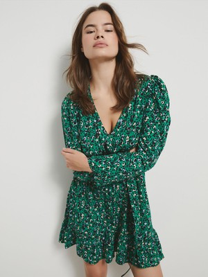 Lc Waikiki Yeni Sezon V Yaka Desenli Elbise