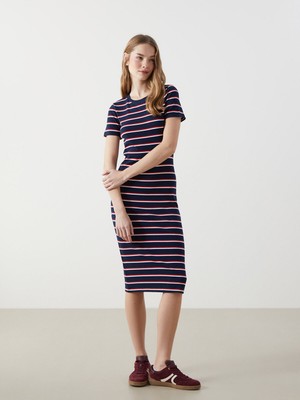 Lc Waikiki Yeni Sezon Bisiklet Yaka Çizgili Elbise