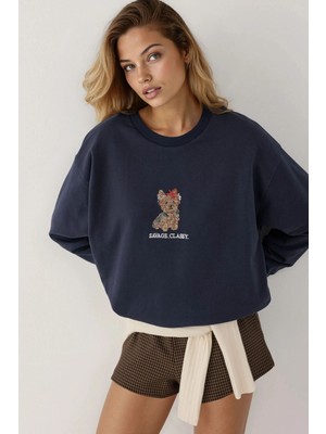 Hiccup Kadın Işlemeli Yuvarlak Yaka Sweatshirt Lacivert