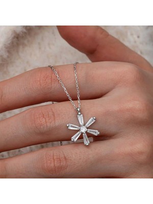 Gumush Hk Gümüş Kadın Kolye Baget Taşlı Çiçek |Gümüş Takı Hediyelik Ürünler