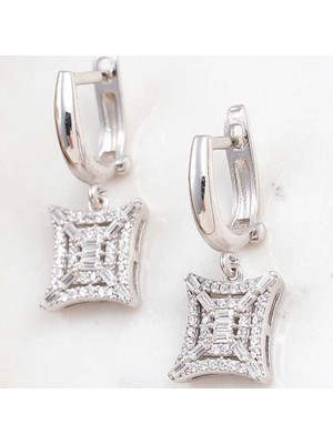 Gumush Hk Gümüş Kadın Küpe Kare Zirkon Taşlı |Gümüş Takı Hediyelik Ürünler