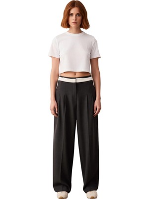 Ersefa Kadın Wide Leg Kumaş Pantolon Düz Renk Fonksiyonel Dayanıklı Kaliteli Konforlu Estetik Şık